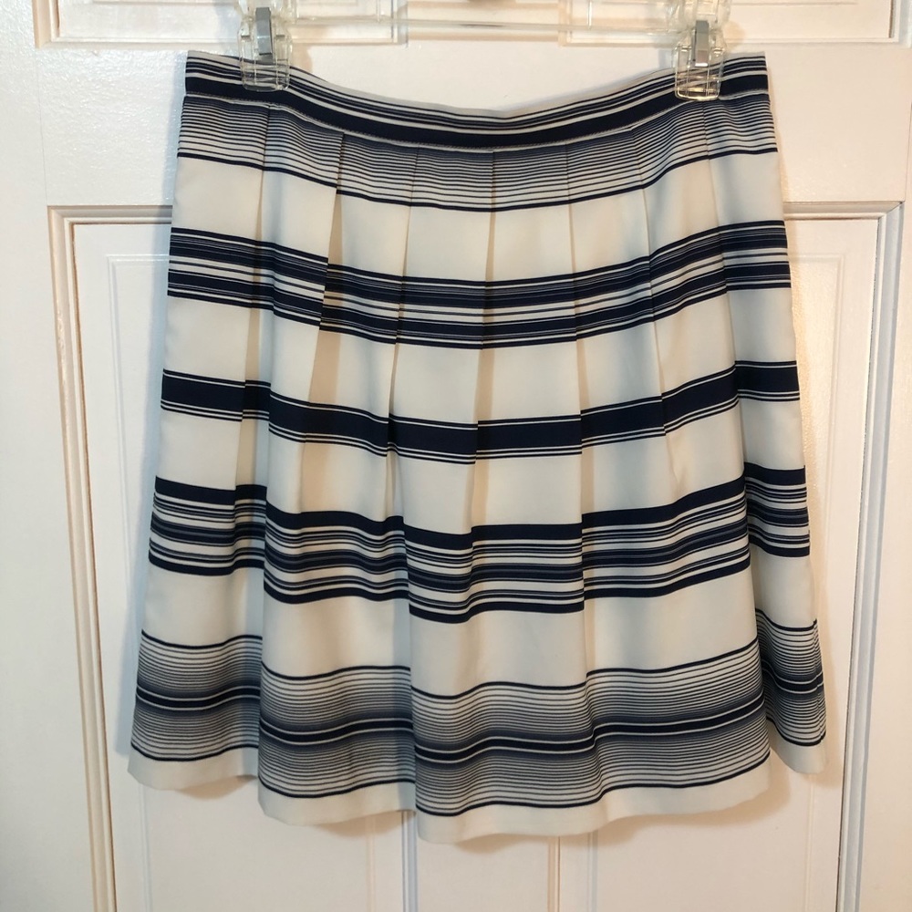 Vince Camuto Pleated Striped Skirt